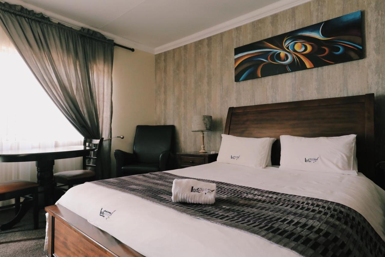 Ledumo Guest Lodge Witbank Exteriér fotografie